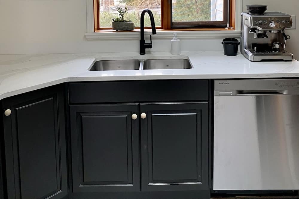 Photo of Kitchen in Okanagan-Similkameen