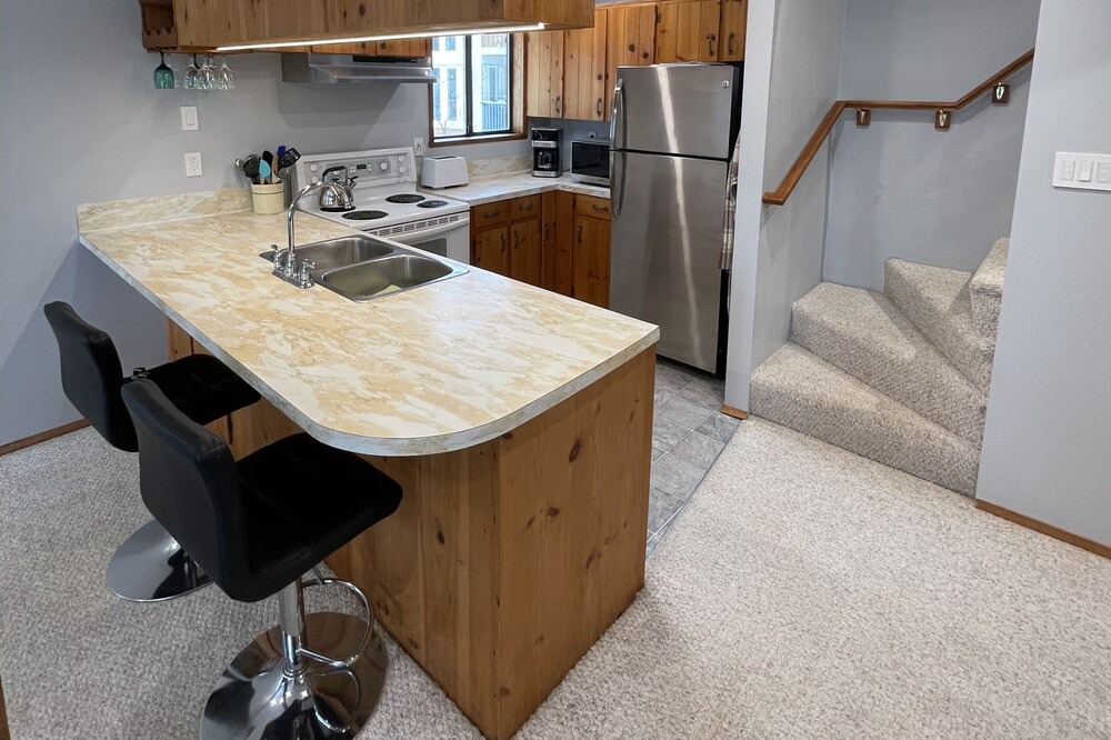 Photo of Kitchen in Courtenay