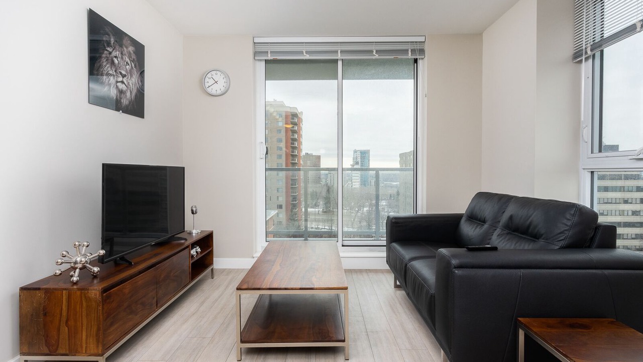 Photo of Livingroom in North Central Edmonton