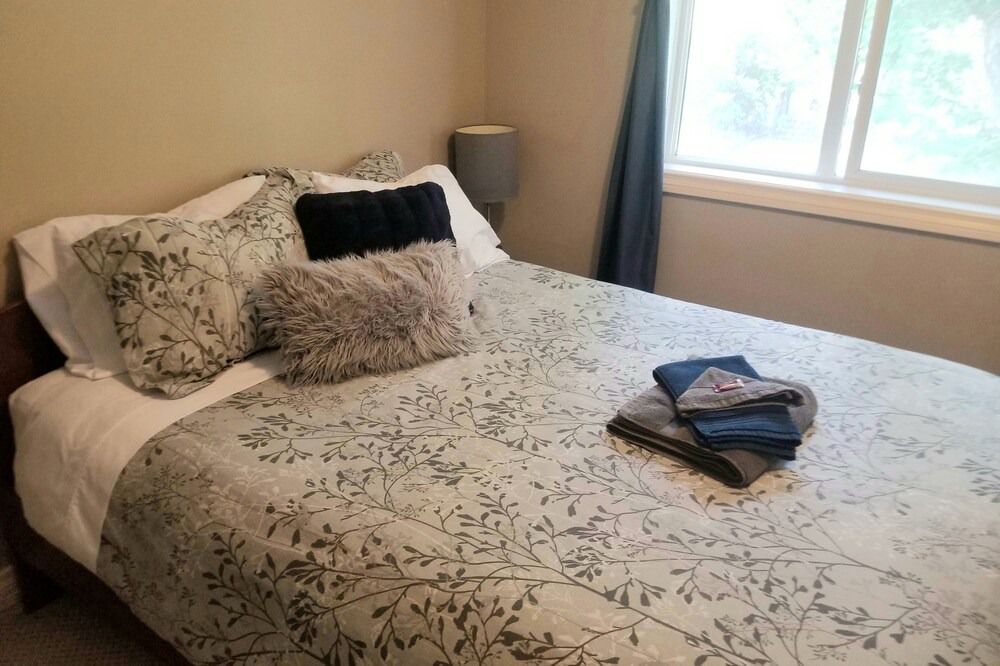 Photo of Bedroom in Highland Park