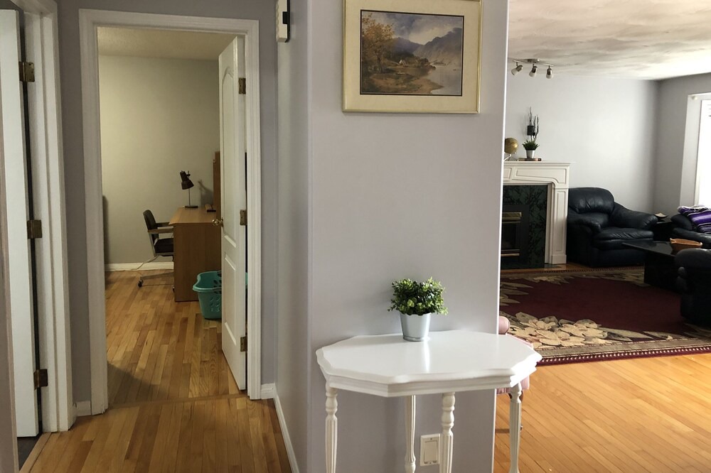 Photo of Livingroom in West Kelowna Estates