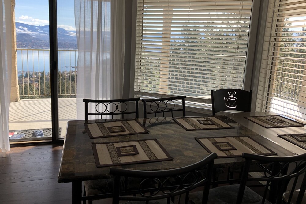 Photo of Kitchen in West Kelowna Estates
