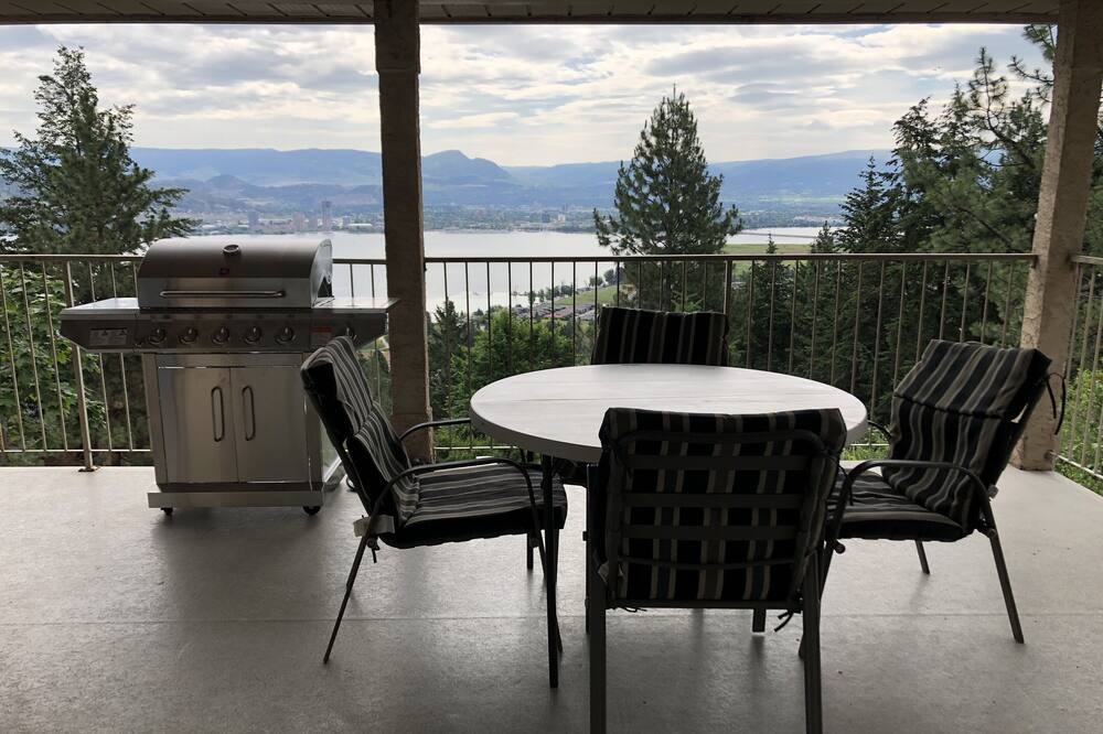 Photo of Patio Balcony in West Kelowna Estates