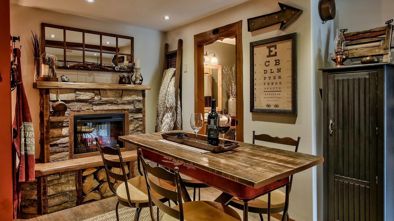 Photo of Livingroom in Sun Peaks
