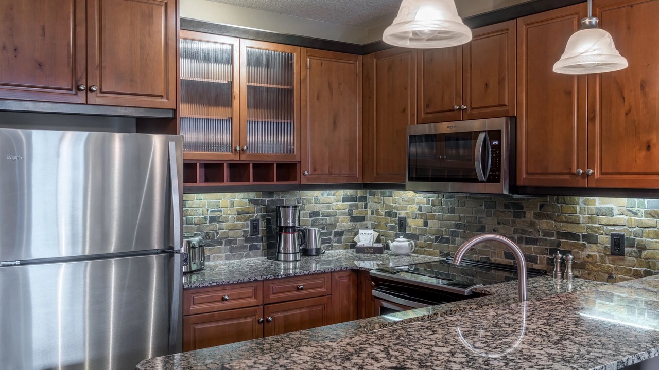 Photo of Kitchen in Cougar Creek