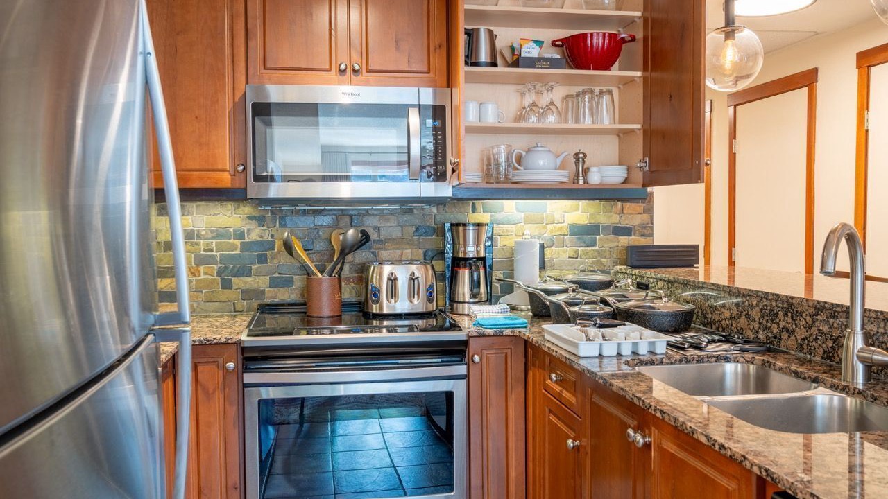 Photo of Kitchen in Cougar Creek