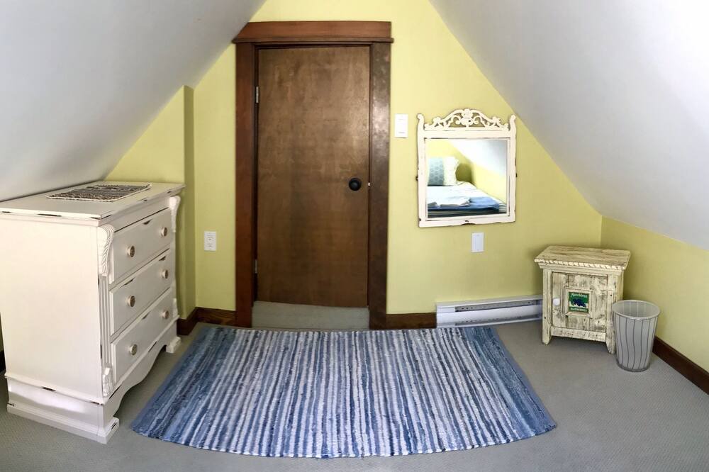 Photo of Bedroom in Nelson