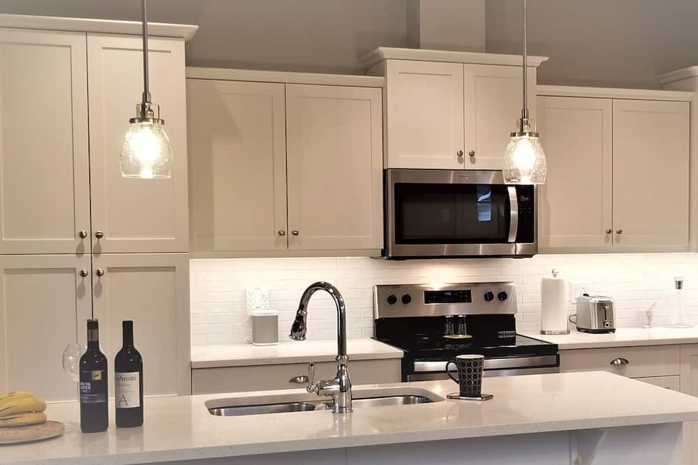 Photo of Kitchen in Osoyoos