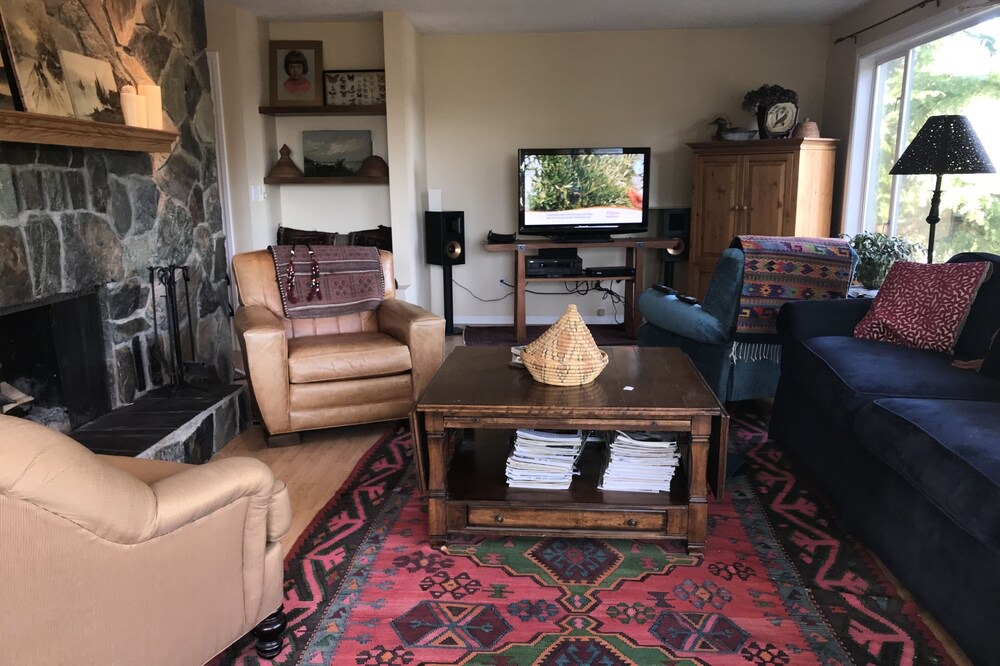 Photo of Livingroom in Cobble Hill