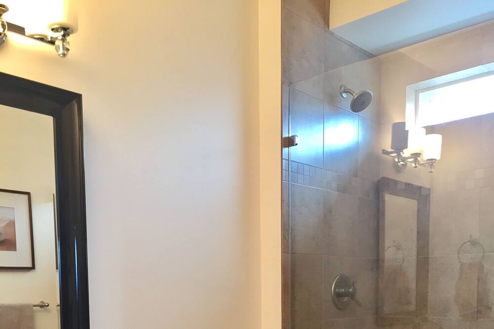 Photo of Bathroom in Southwest Mission