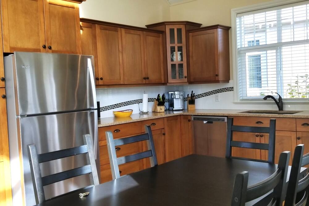 Photo of Kitchen in Osoyoos