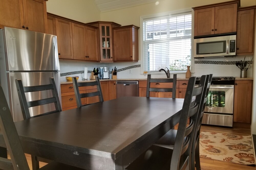 Photo of Kitchen in Osoyoos