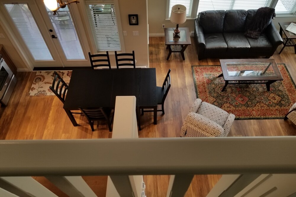 Photo of Livingroom in Osoyoos