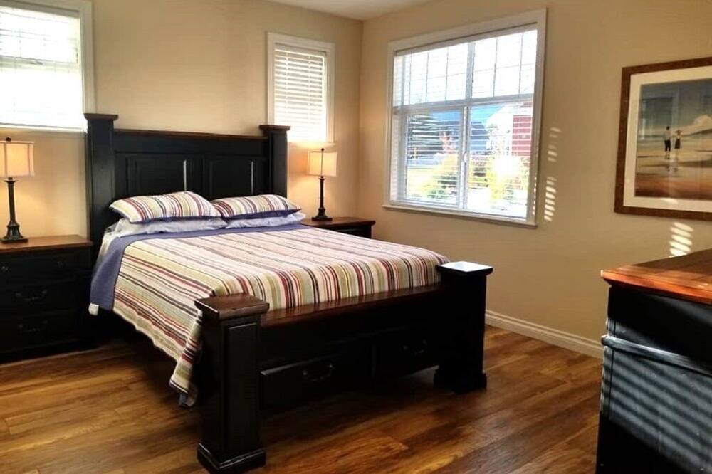 Photo of Bedroom in Osoyoos