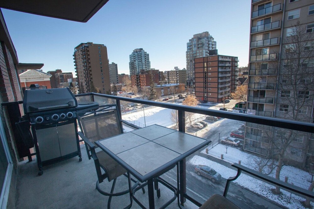 Photo of Patio Balcony in Connaught