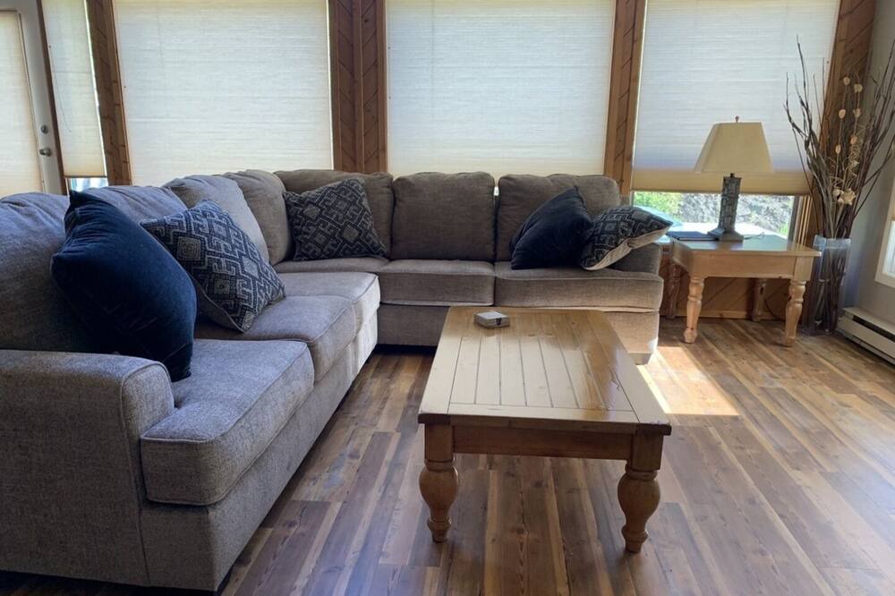 Photo of Bedroom in Silver Star Mountain