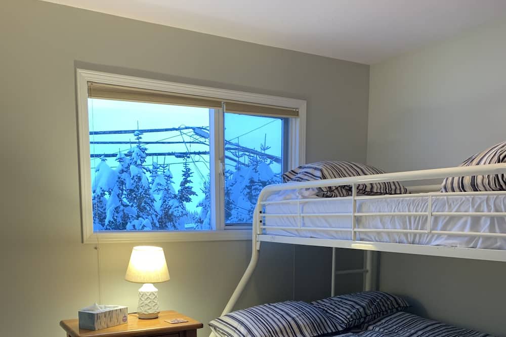 Photo of Bedroom in Silver Star Mountain
