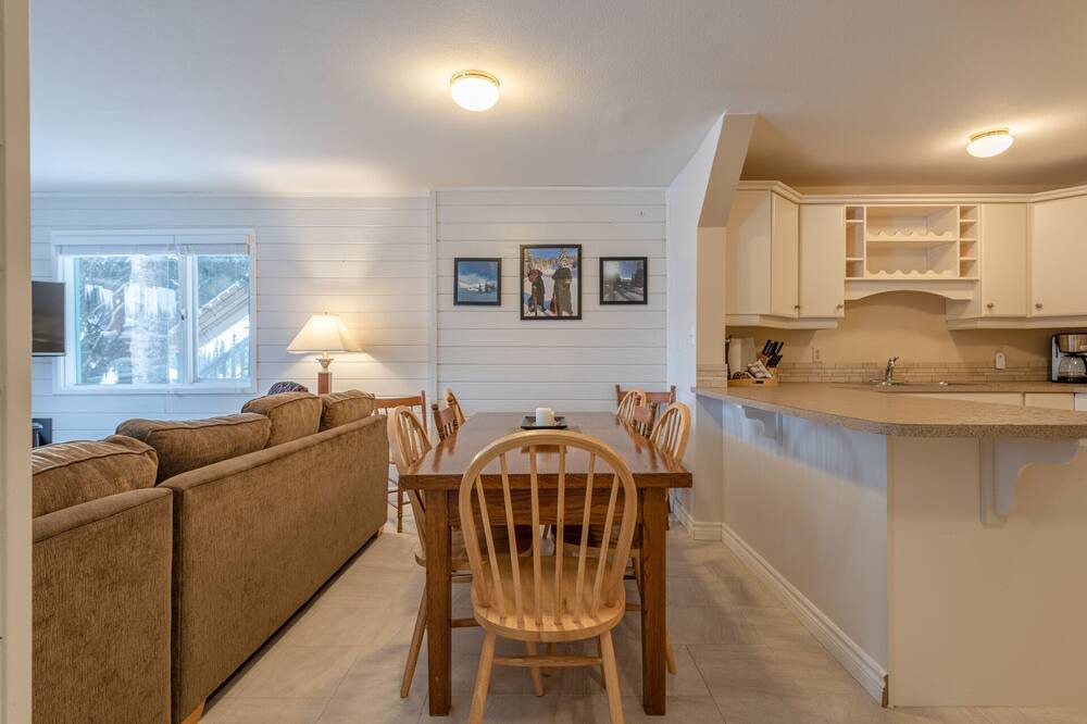 Photo of Bedroom in Silver Star Mountain