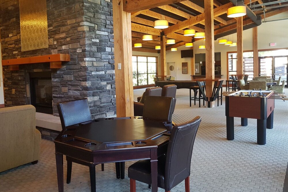 Photo of Livingroom in Lindell Beach