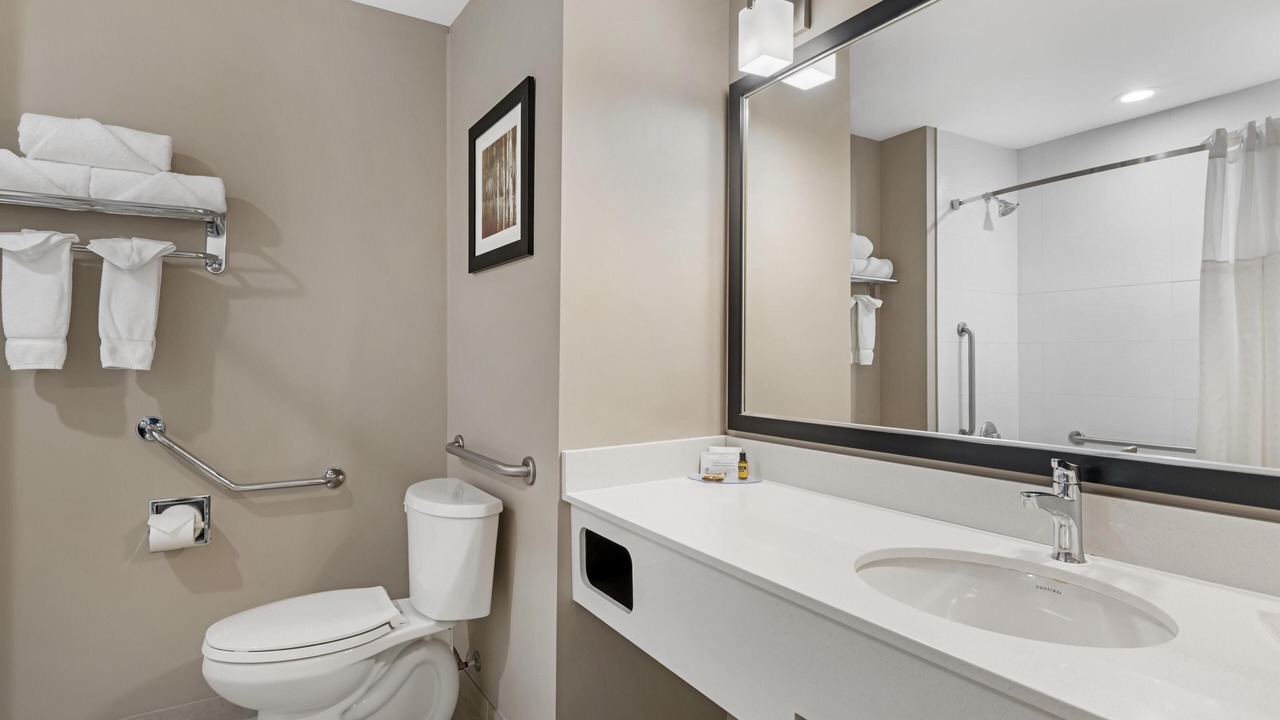 Photo of Bathroom in Merritt