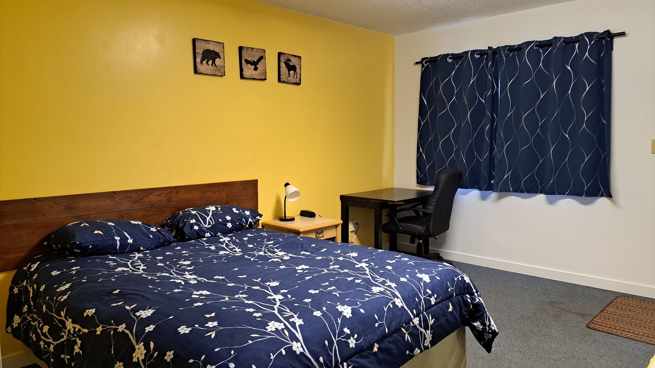 Photo of Bedroom in Provost