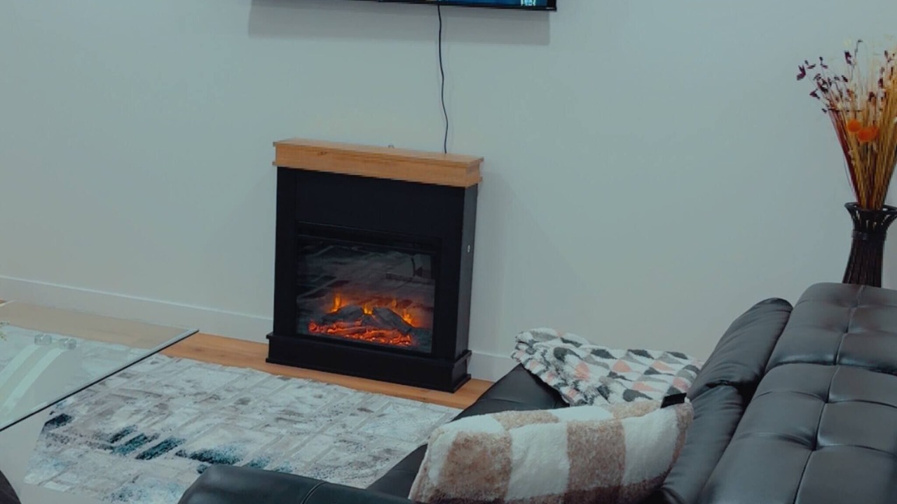 Photo of Livingroom in Northwest Edmonton