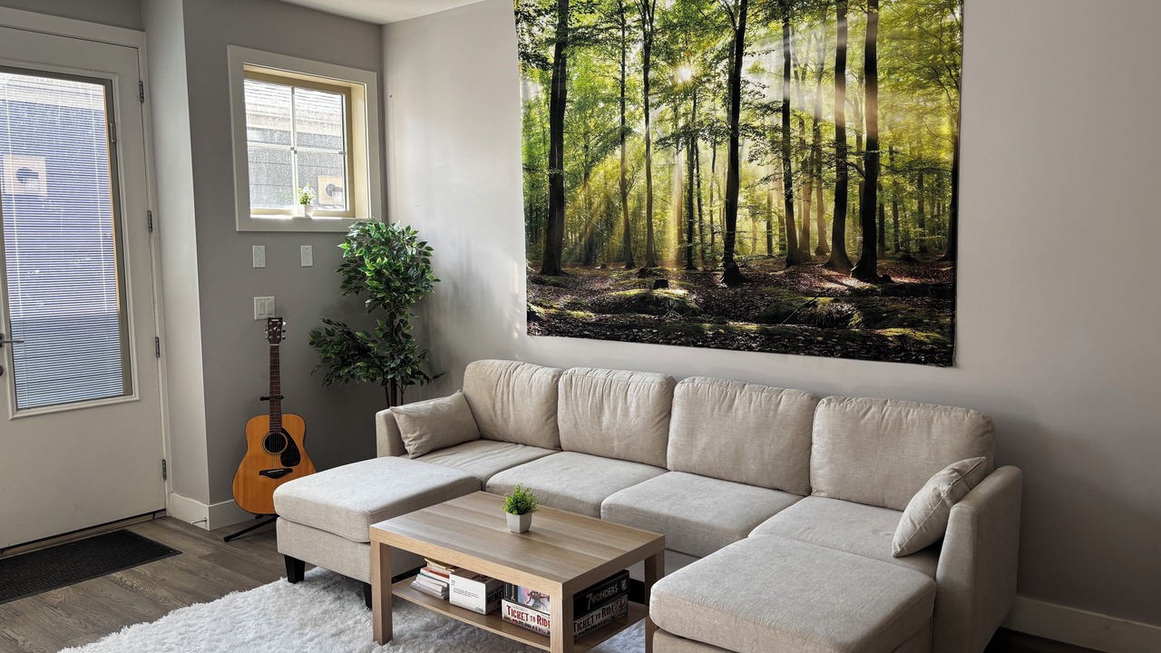 Photo of Livingroom in Sunalta