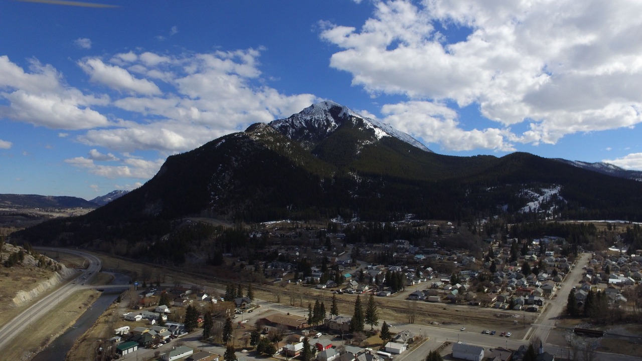 Photo of Buildings in Blairmore