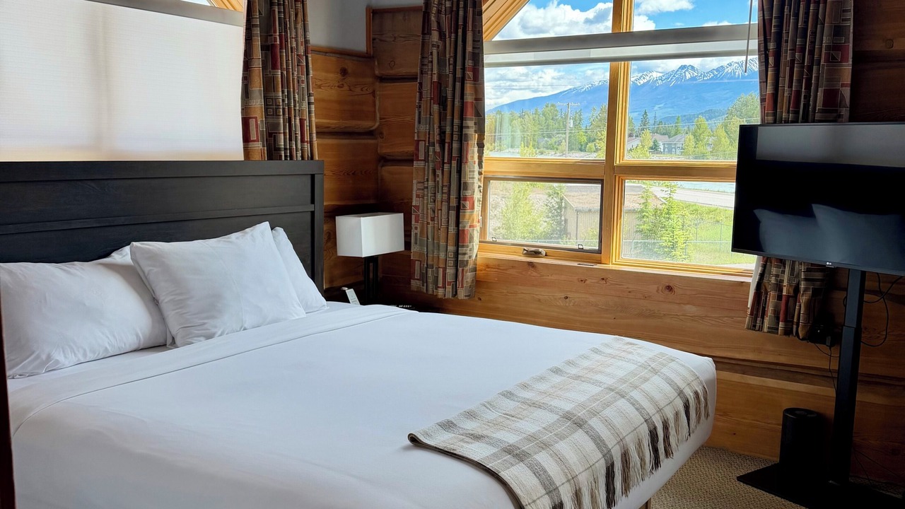 Photo of Bedroom in Golden