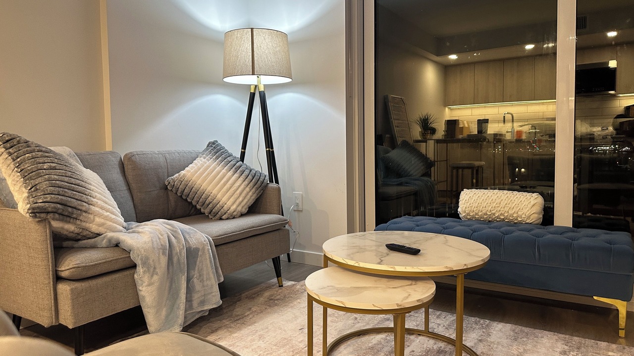 Photo of Livingroom in Crosstown