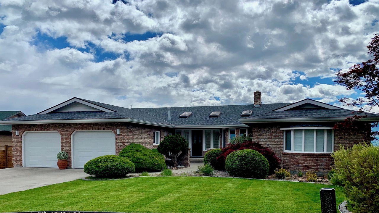 Photo of Outdoor in West Kelowna Estates