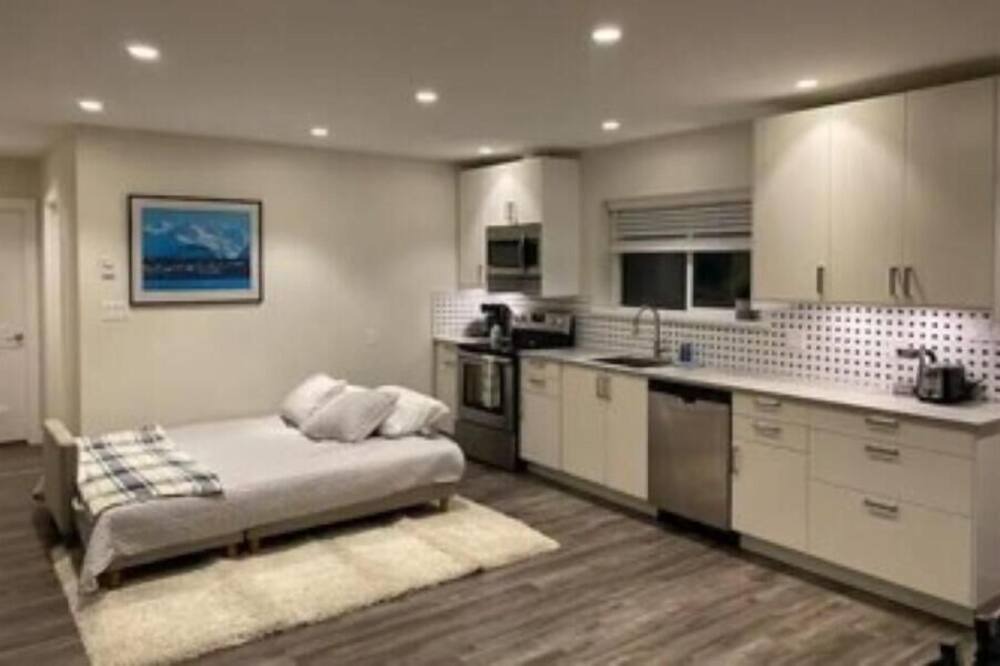 Photo of Kitchen in Halfmoon Bay