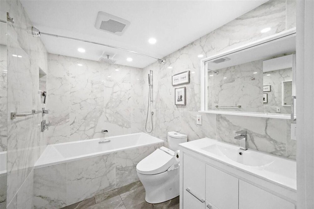Photo of Bathroom in Crosstown