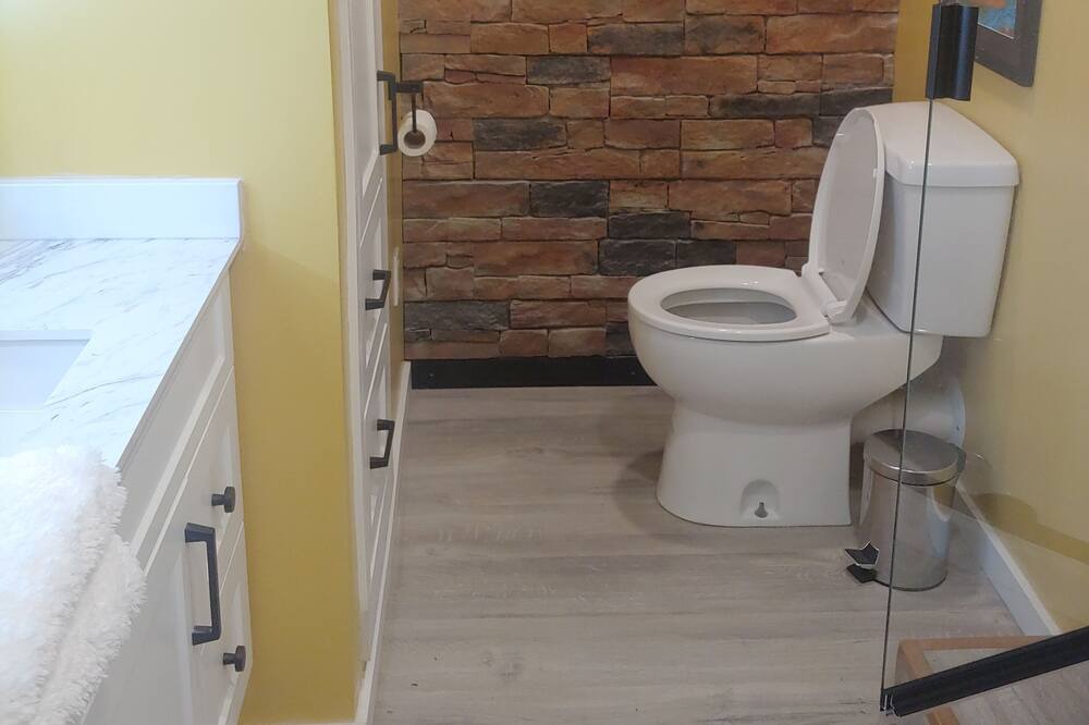Photo of Bathroom in North Okanagan
