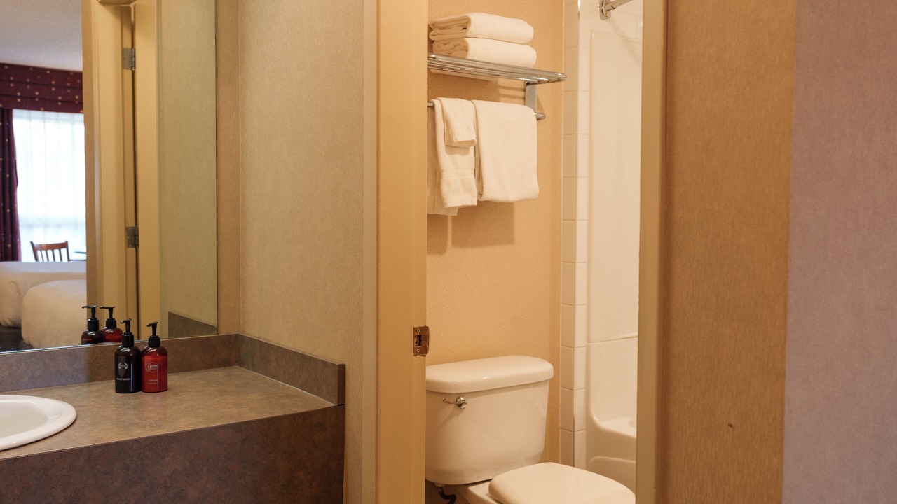 Photo of Bathroom in Jasper
