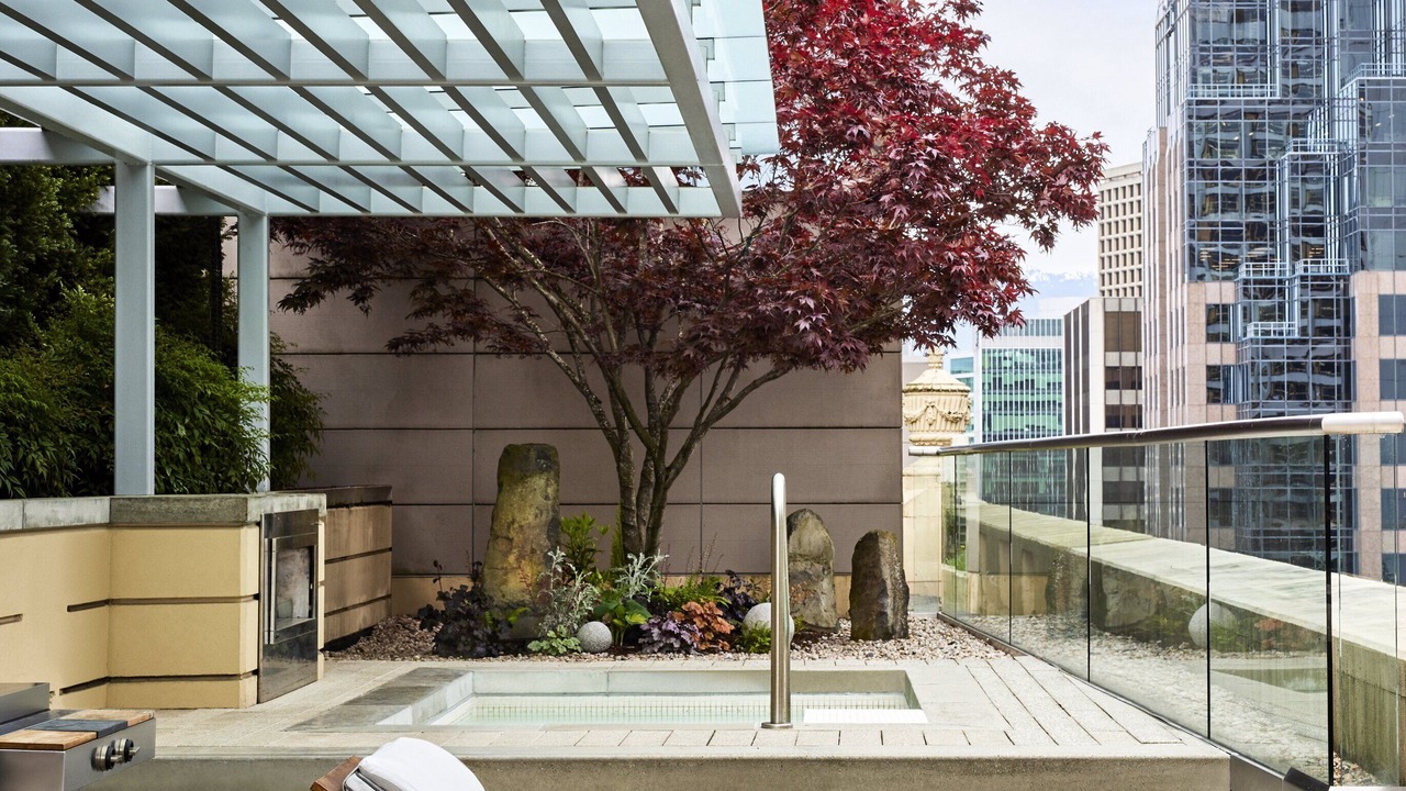 Photo of Outdoor in Central