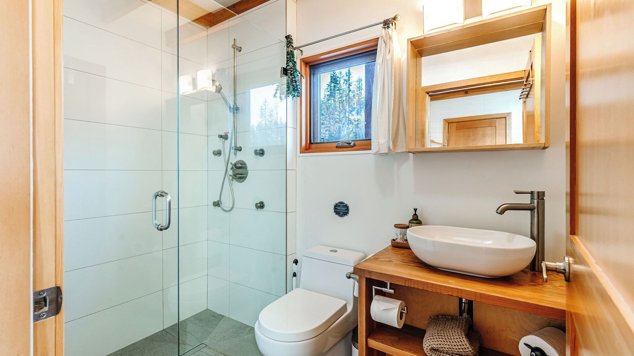 Photo of Bathroom in Central Okanagan
