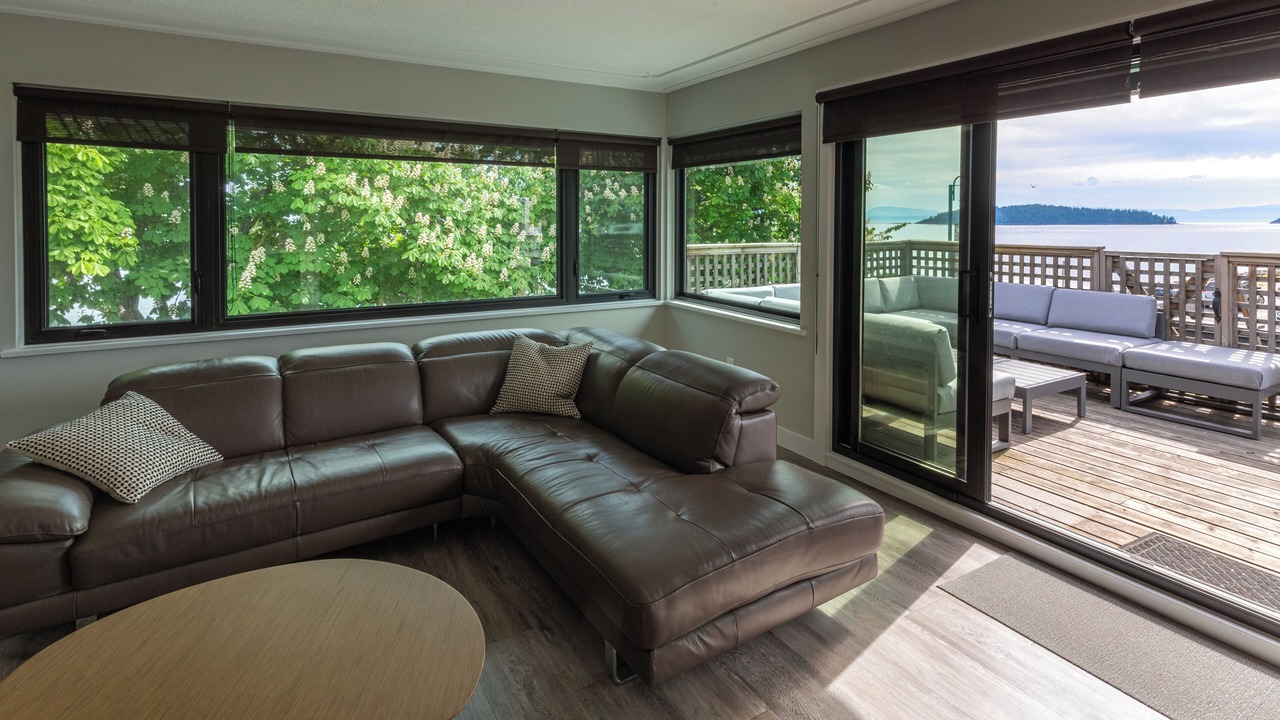 Photo of Livingroom in Downtown