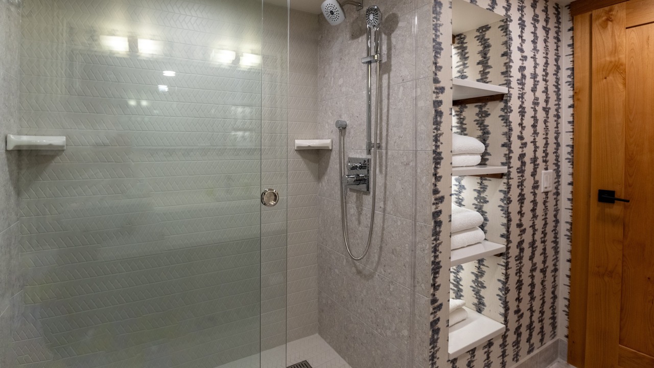 Photo of Bathroom in Banff