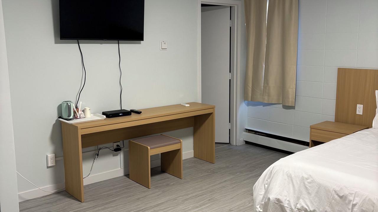 Photo of Bedroom in Jasper Place