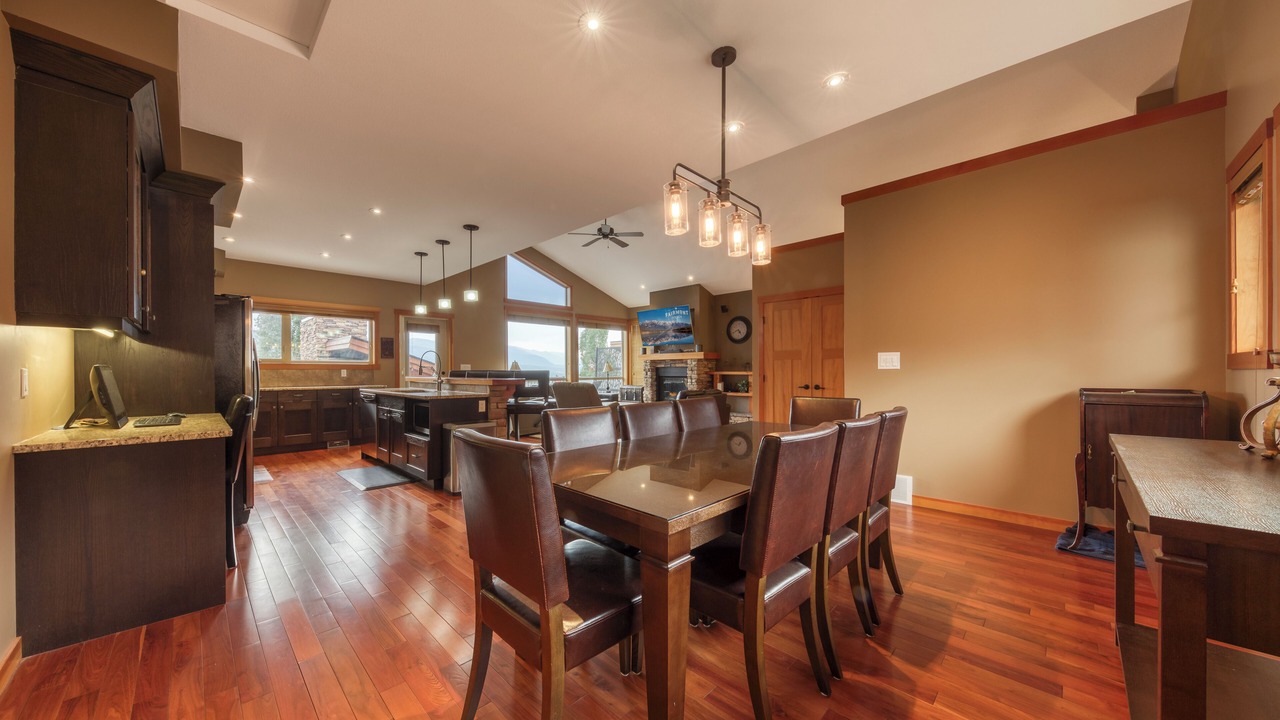 Photo of Bedroom in East Kootenay