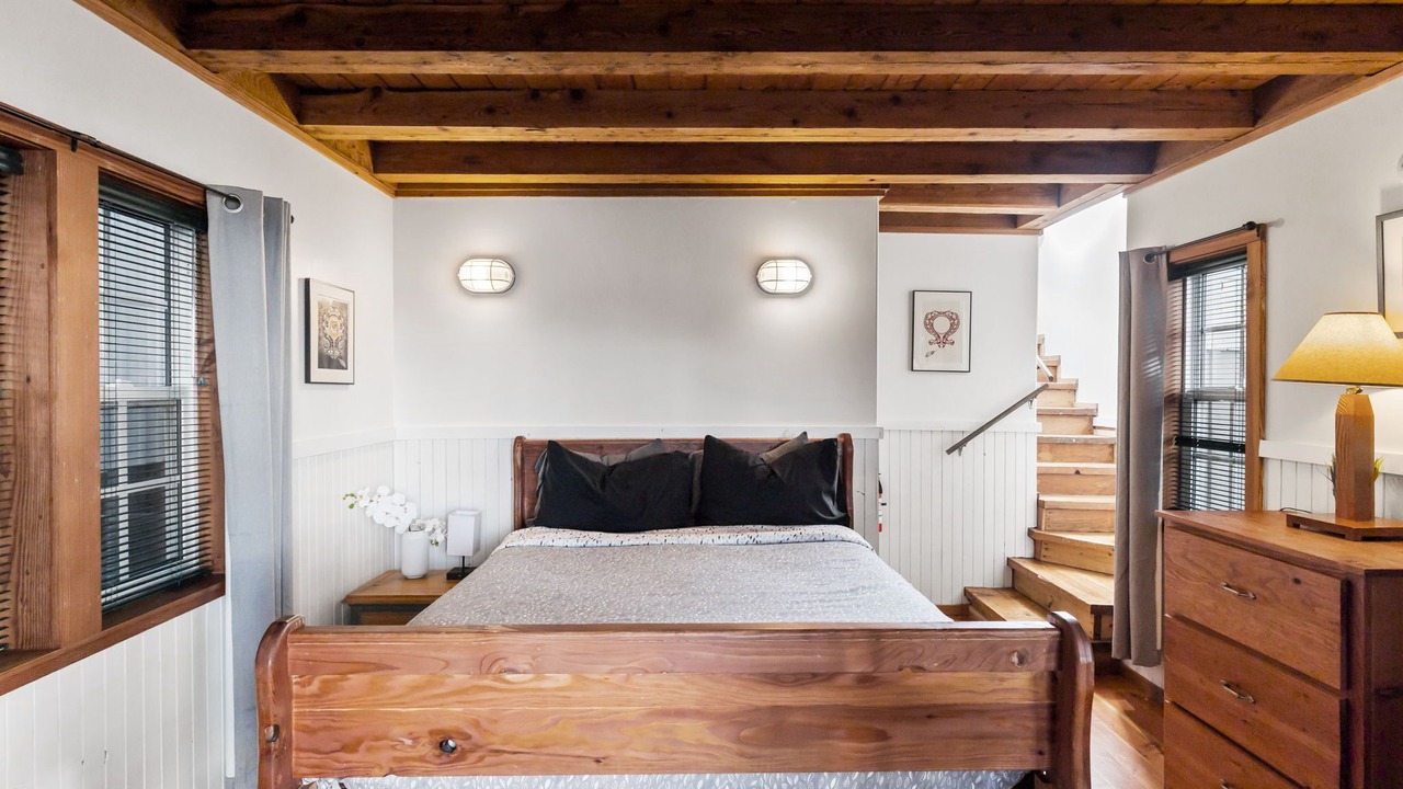 Photo of Bedroom in Ucluelet
