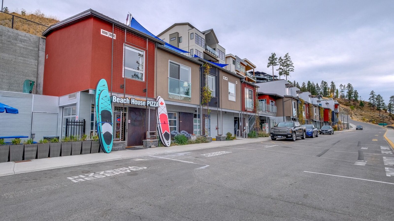Photo of Outdoor in McKinley