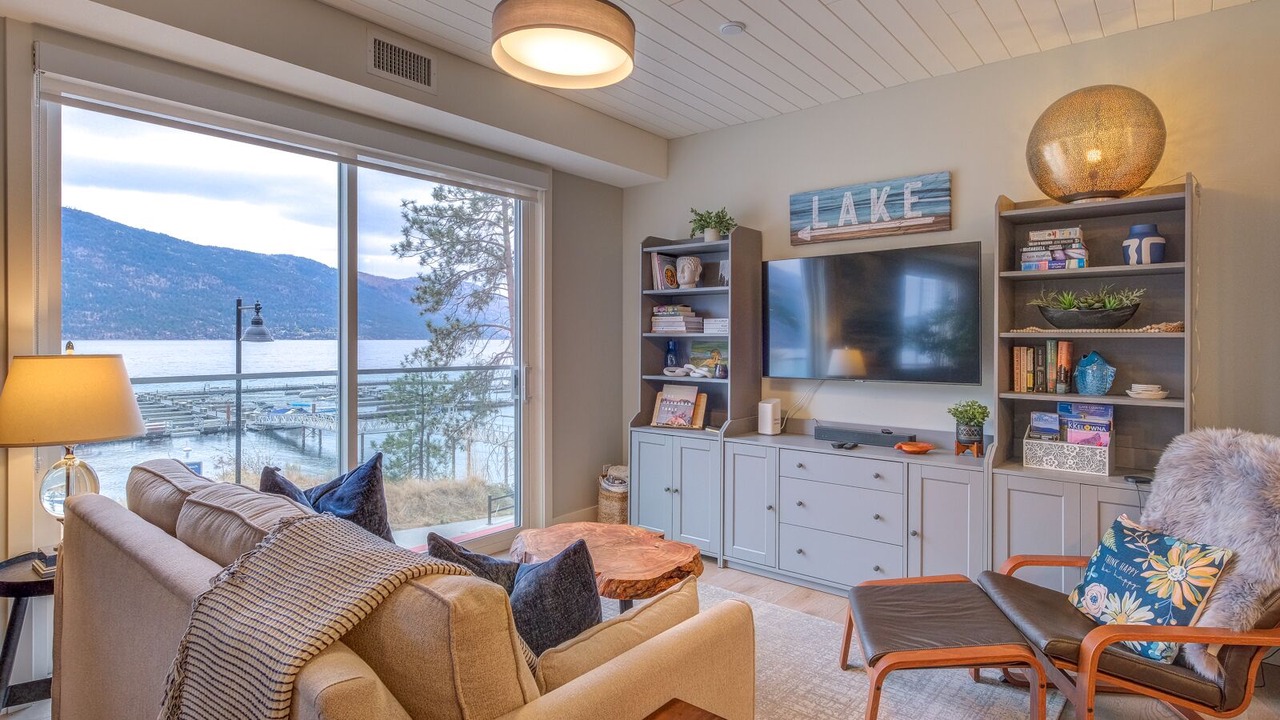 Photo of Livingroom in McKinley