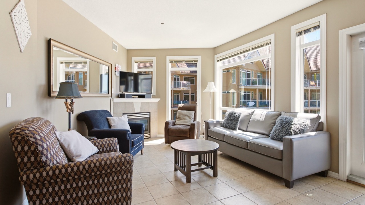 Photo of Livingroom in North End