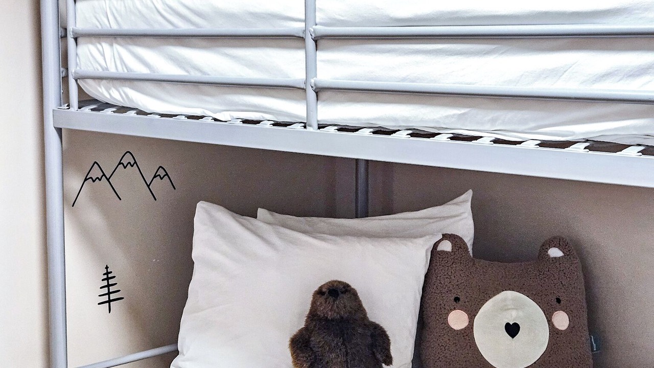Photo of Bedroom in Radium Hot Springs