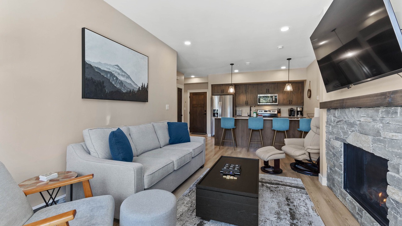 Photo of Livingroom in Sun Peaks