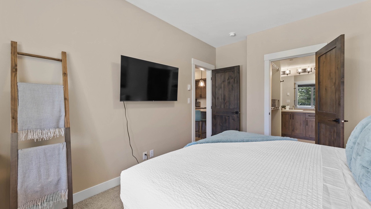 Photo of Bedroom in Sun Peaks
