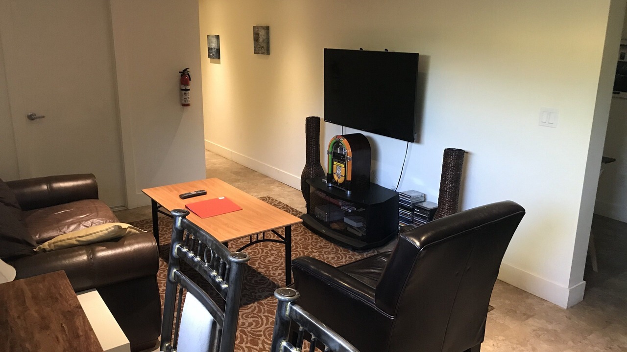 Photo of Bedroom in South Central