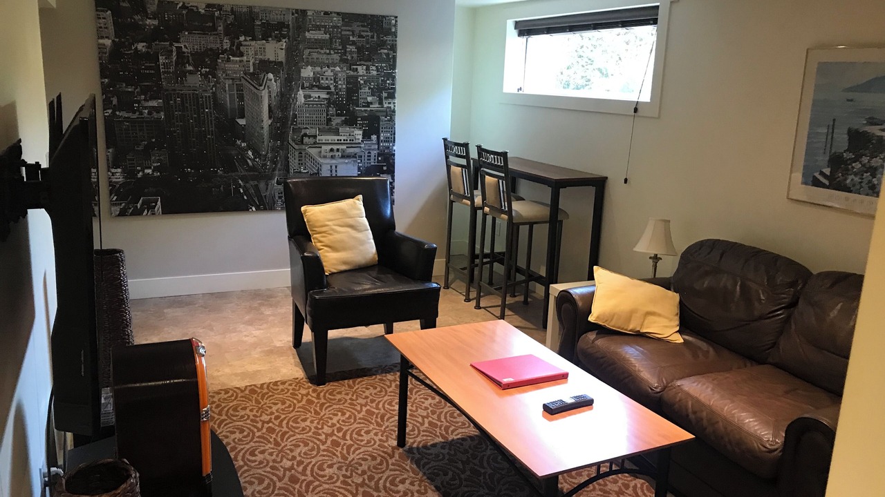 Photo of Bedroom in South Central